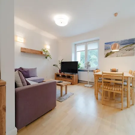 아파트 Komitetu Obrony Robotnikow 46 By Homeprime