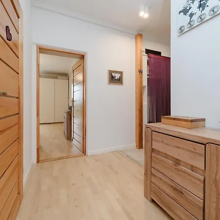 Komitetu Obrony Robotnikow 46 By Homeprime شقة